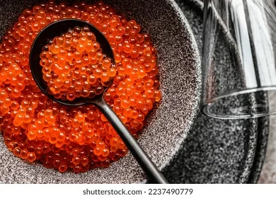 تصویر 1 از خاویار قزل آلا رنگ طبیعی کیفیت ممتاز روزچین